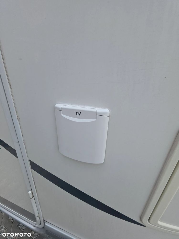 Chausson Flash 28 Polintegra opuszczane lóżko 6.99m - 20