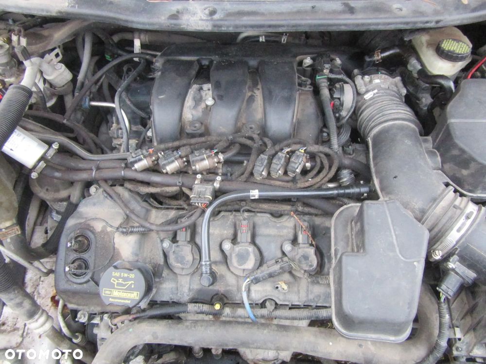 KANAPA FOTELE BOCZKI 7 osób Ford Explorer V 2013 r. - 18