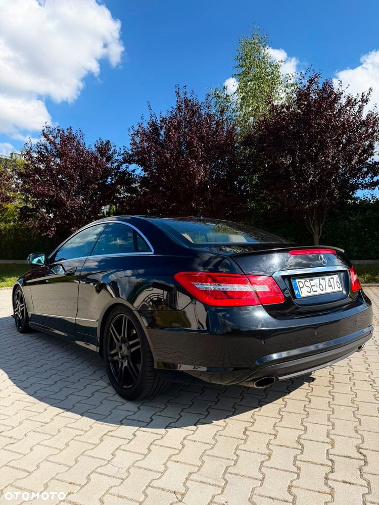 Mercedes-Benz Klasa E - 2