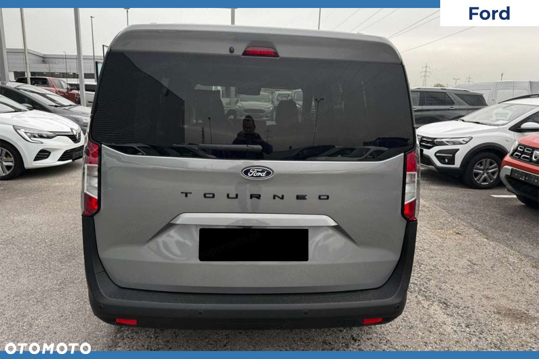 Ford Tourneo Courier - 7