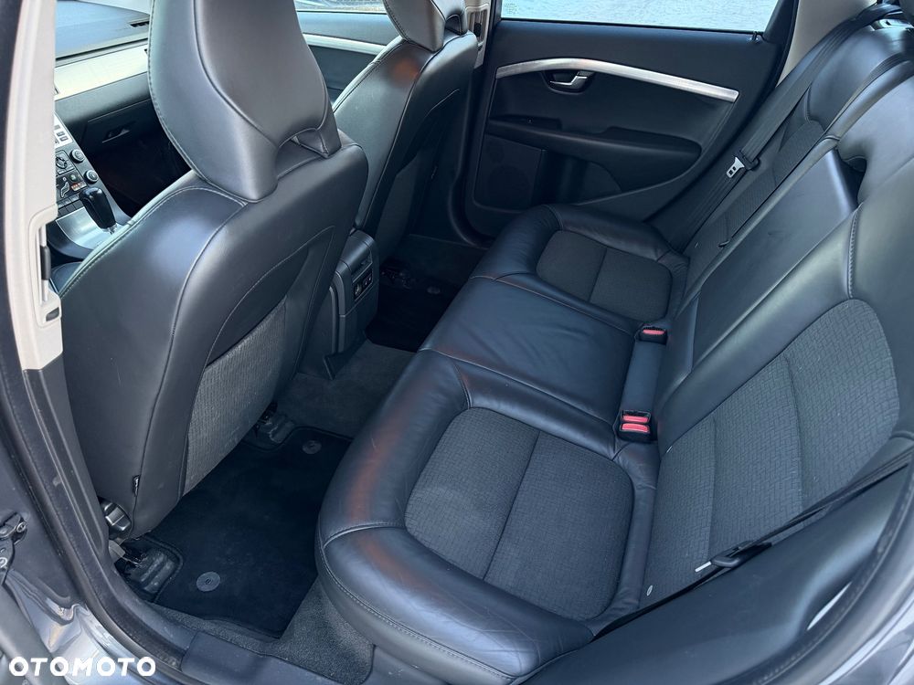 Volvo V70 - 18