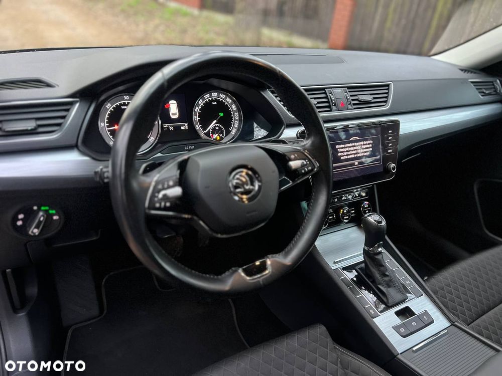 Skoda Superb 1.6 TDI Ambition DSG - 24