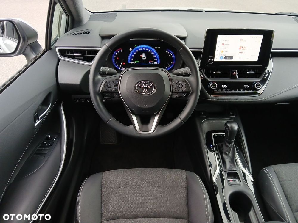 Toyota Corolla 1.8 Hybrid Comfort - 24