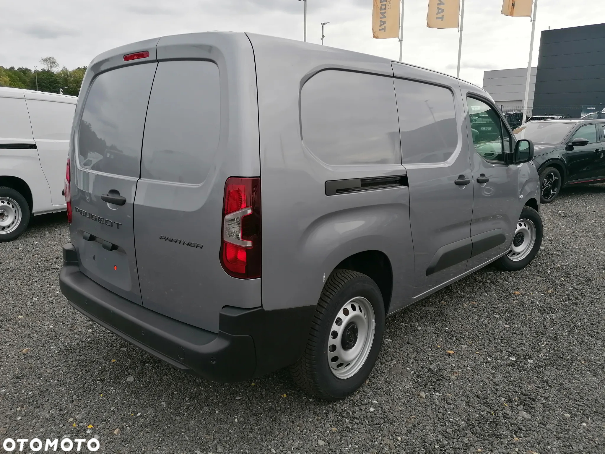 Peugeot Partner Furgon Long 950kg BlueHDi 100 KM - 3