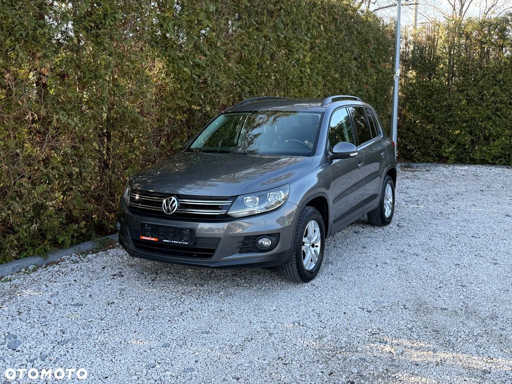 Volkswagen Tiguan - 1