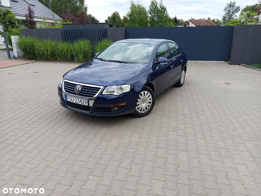 Volkswagen Passat - 17