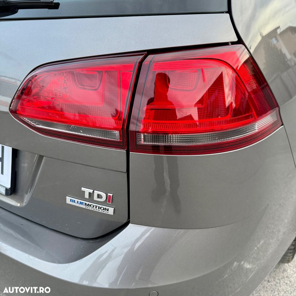 Volkswagen Golf Variant 1.6 BlueTDI DSG Comfortline - 34