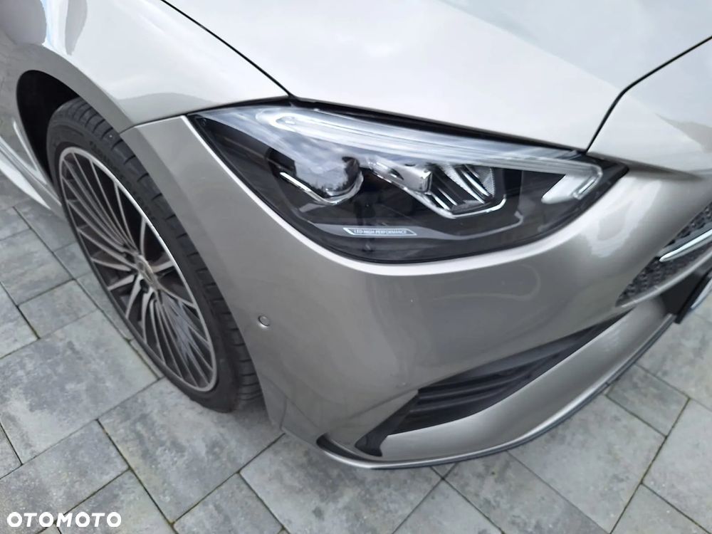 Mercedes-Benz Klasa C ver-300-e-phev-amg - 13