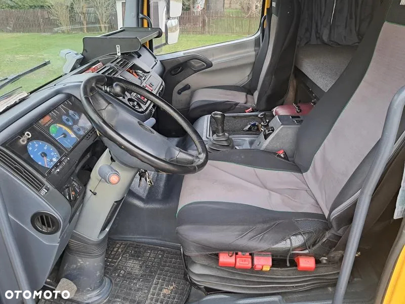 Mercedes-Benz ATEGO - 17