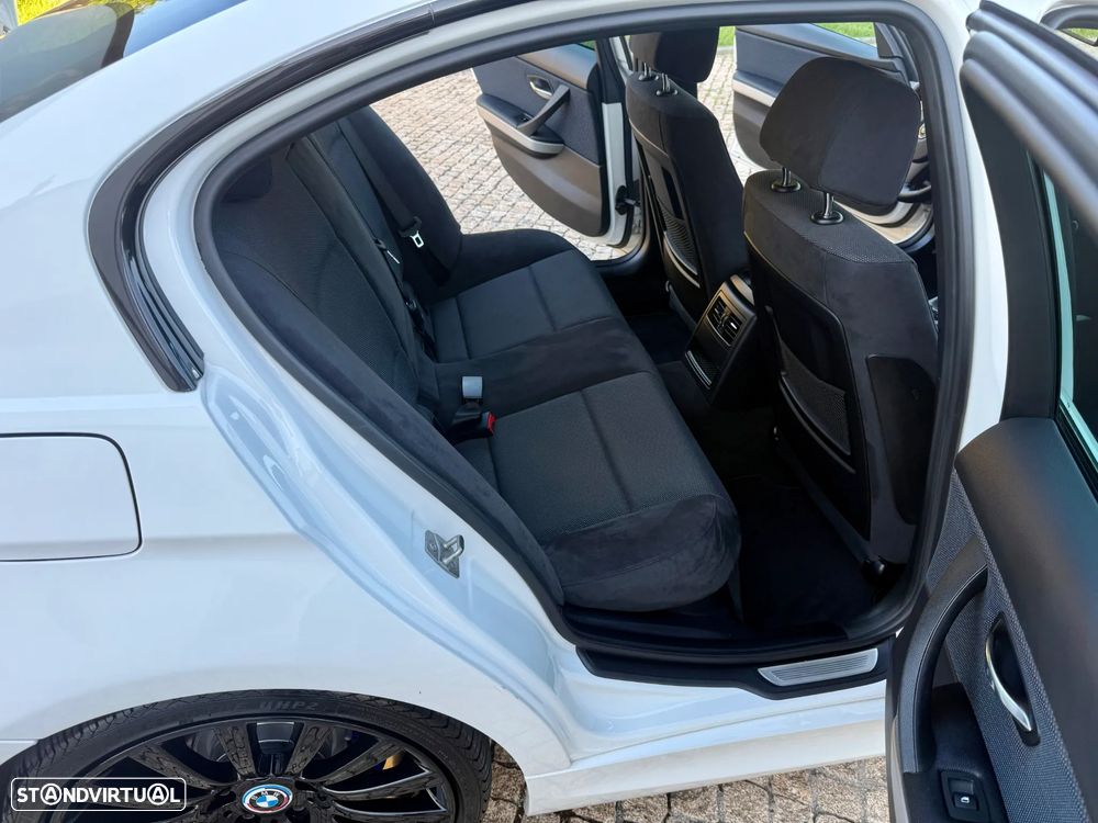 BMW 318 d Edition M Sport Shadow - 29