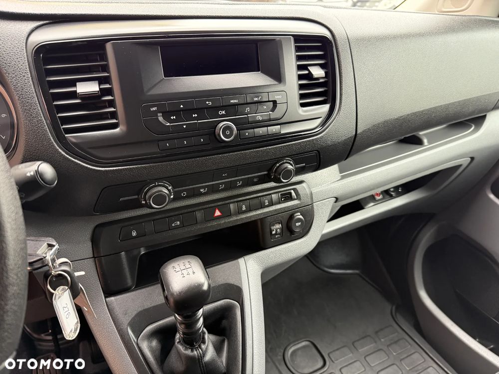 Peugeot Expert Jumpy Proace L2H1 - 26