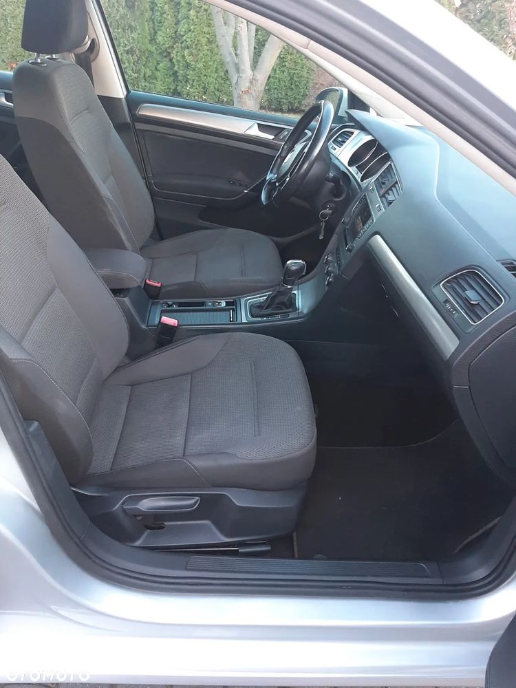 Volkswagen Golf 1.6 TDI BlueMotion Technology DSG Comfortline - 10