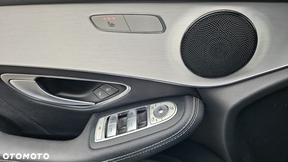 Mercedes-Benz GLC - 19