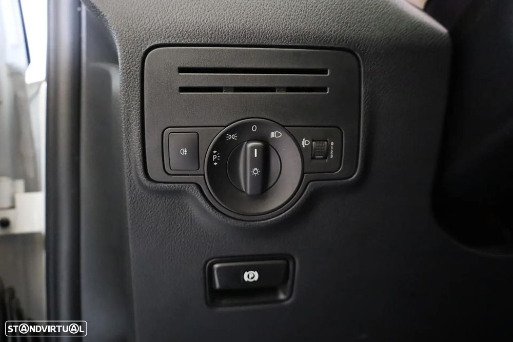 Mercedes-Benz Vito Tourer (BlueTEC) Extra-Longa PRO - 39