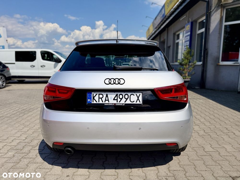 Audi A1 3-drzwiowe 1.2 TFSI S line edition m S line Sportpaket - 6