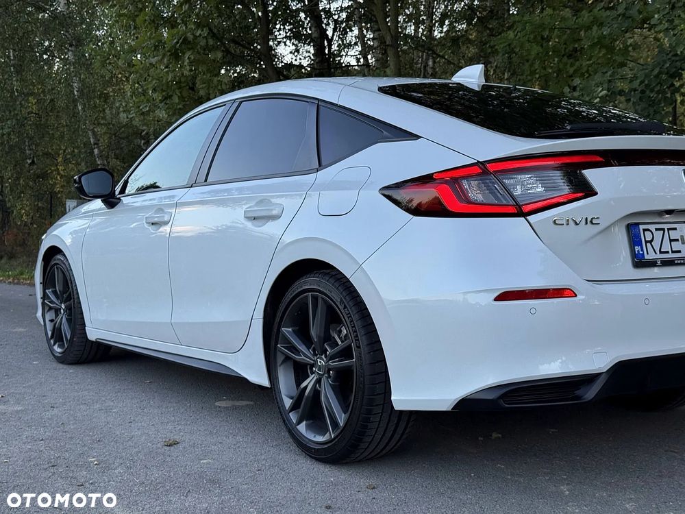 Honda Civic 2.0 i-MMD Hybrid Sport - 12