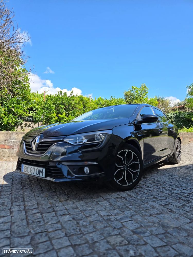 Renault Mégane ENERGY dCi 110 Start & Stop Dynamique - 1