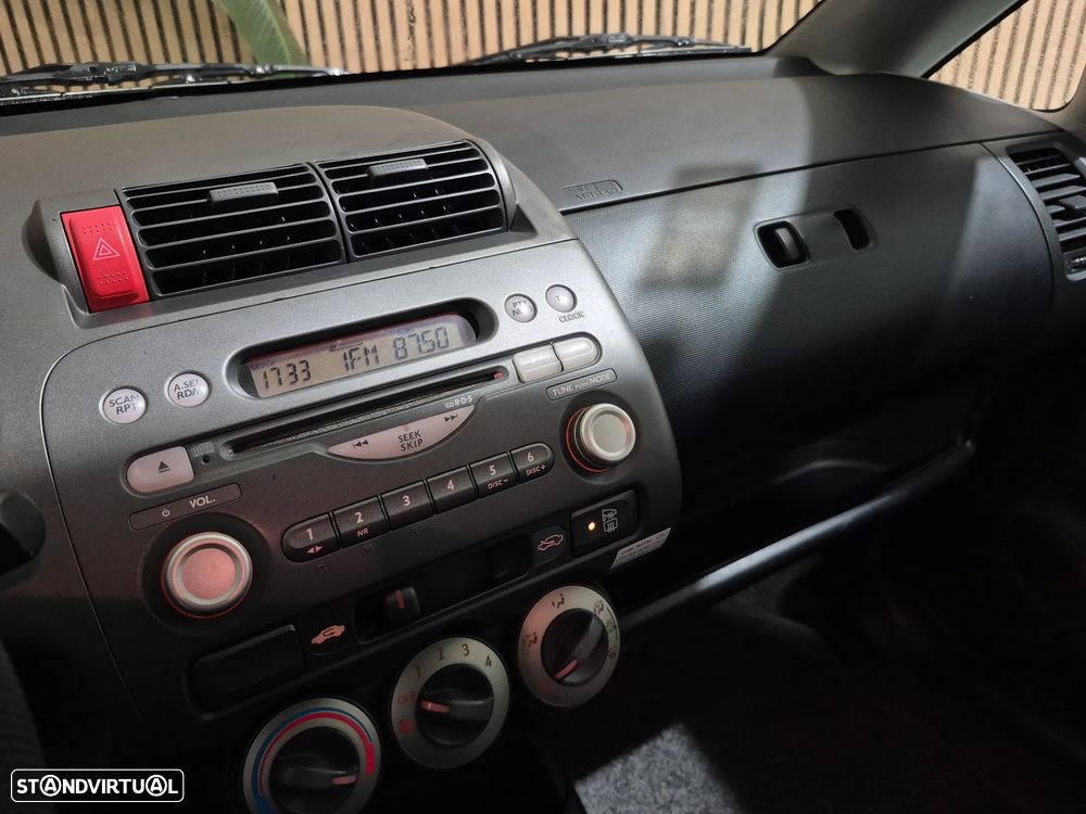 Honda Jazz 1.2 LS Cool - 8