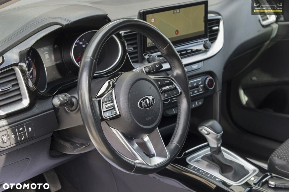 Kia XCeed 1.6 T-GDI Business Line DCT - 23