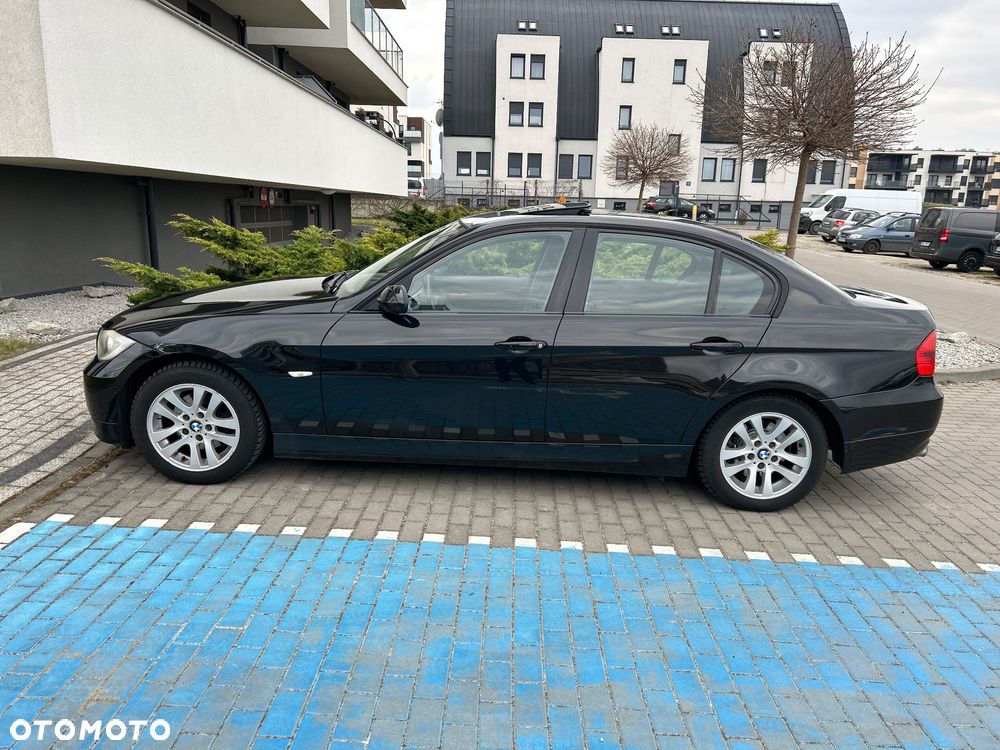 BMW Seria 3 318d - 3