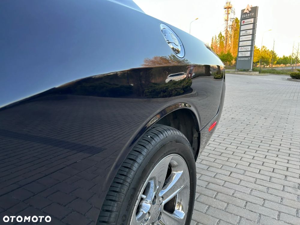 Dodge Challenger 3.5 SE - 13