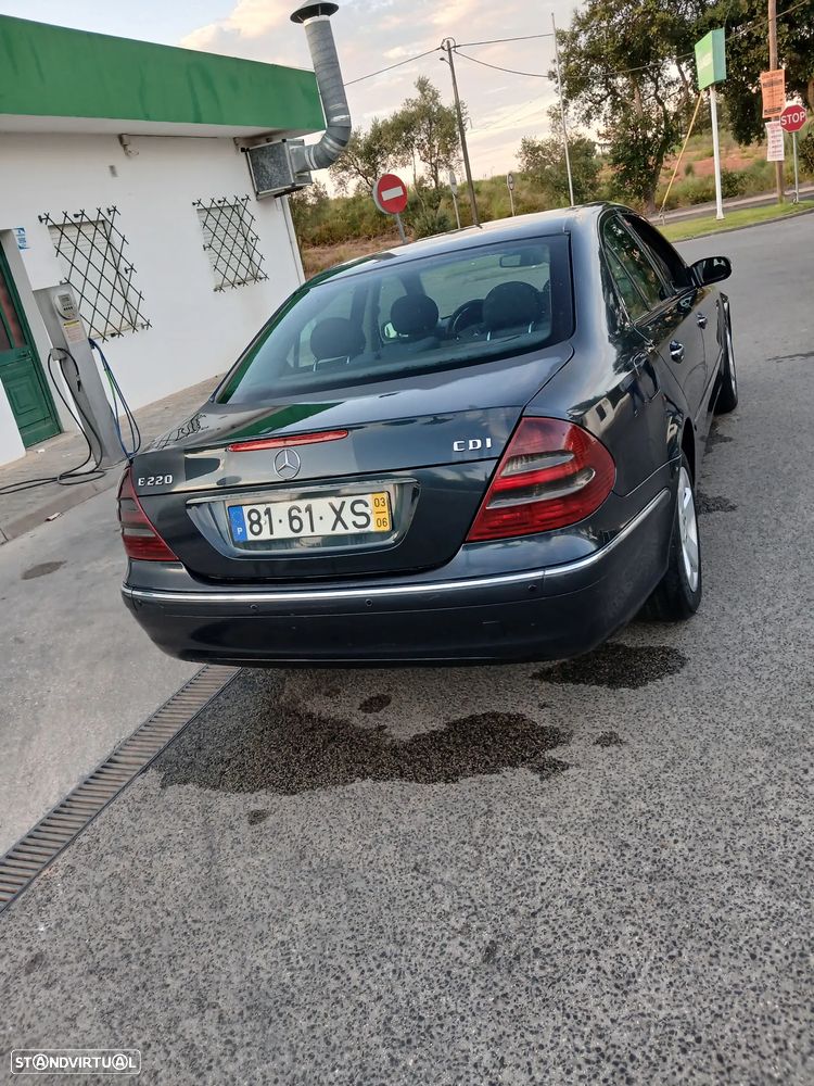 Mercedes-Benz E 220 CDi Elegance Aut. - 8