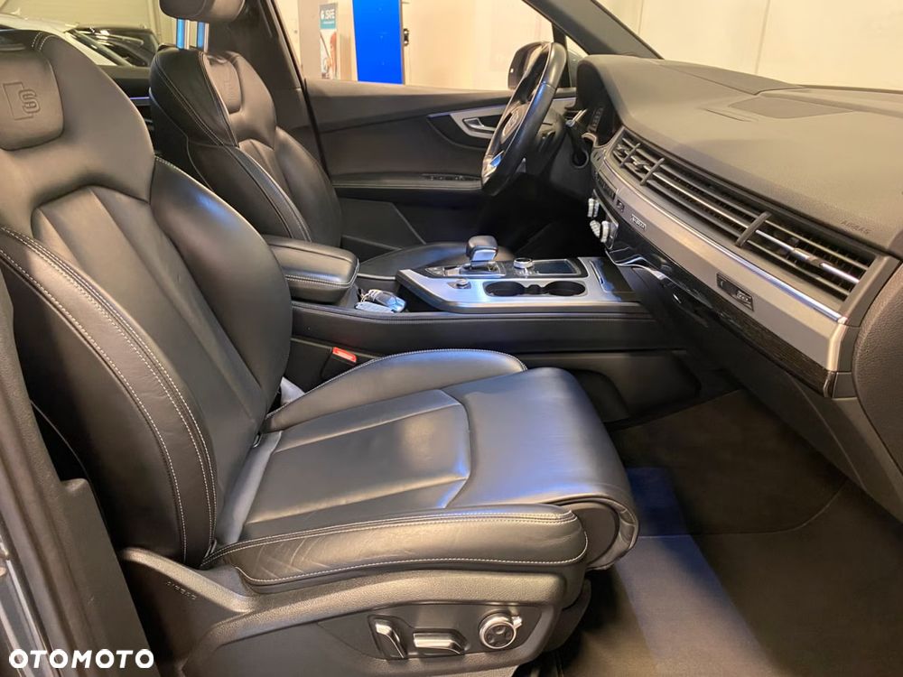 Audi Q7 3.0 TDI Quattro Tiptr - 16