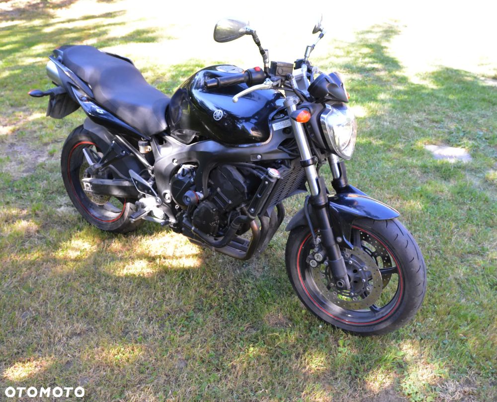 Yamaha FZ6 - 2