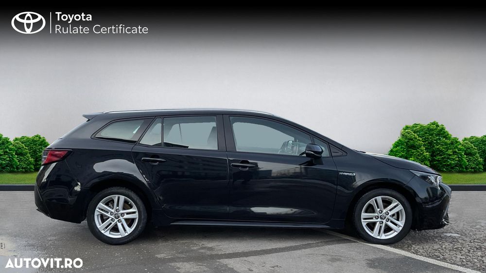 Toyota Corolla 1.8 HSD Business - 4