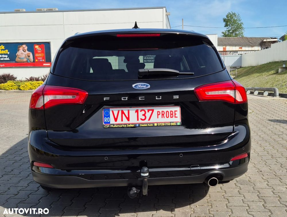 Ford Focus 1.5 EcoBlue Start-Stopp-System TITANIUM X - 12