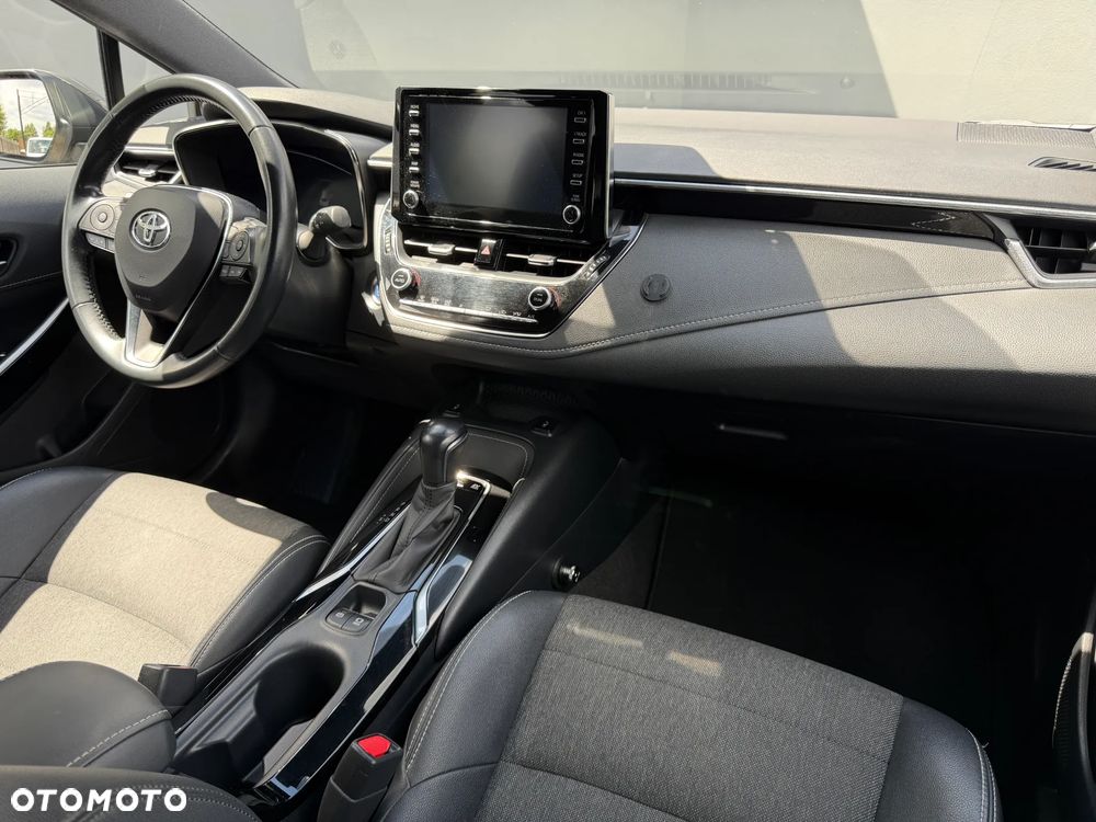 Toyota Corolla 2.0 Hybrid Selection - 22