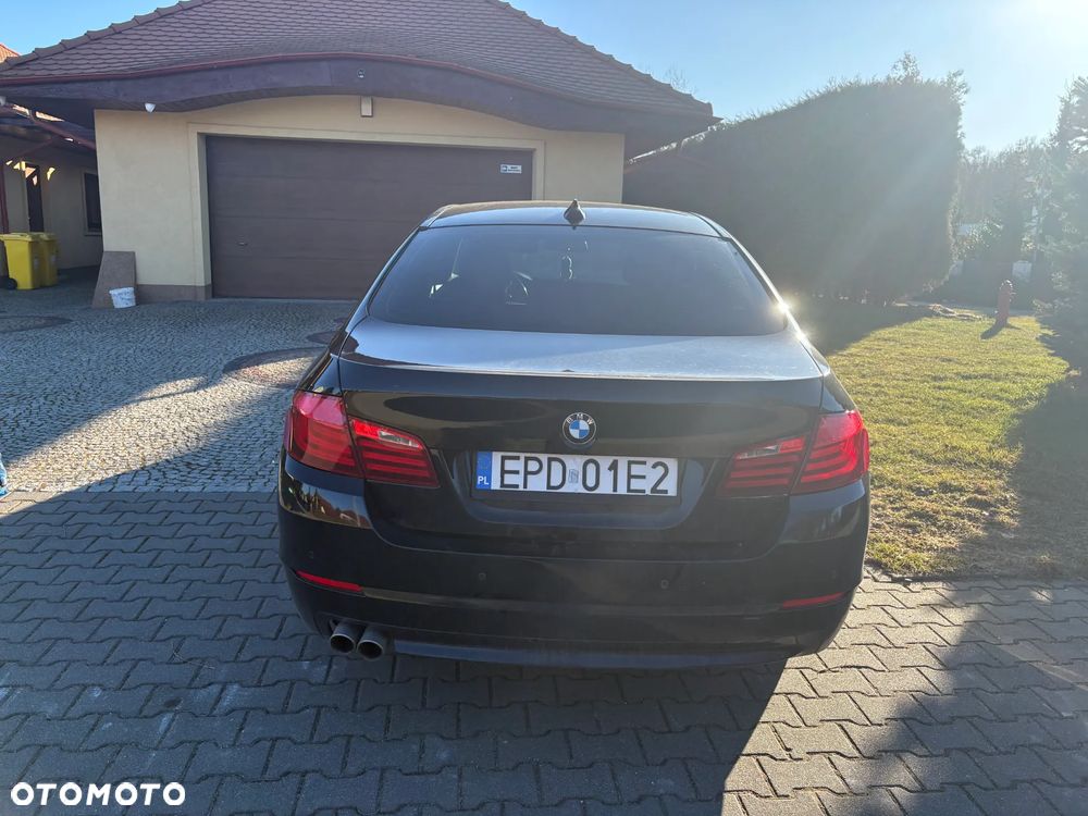 BMW Seria 5 520d Blue Performance - 6
