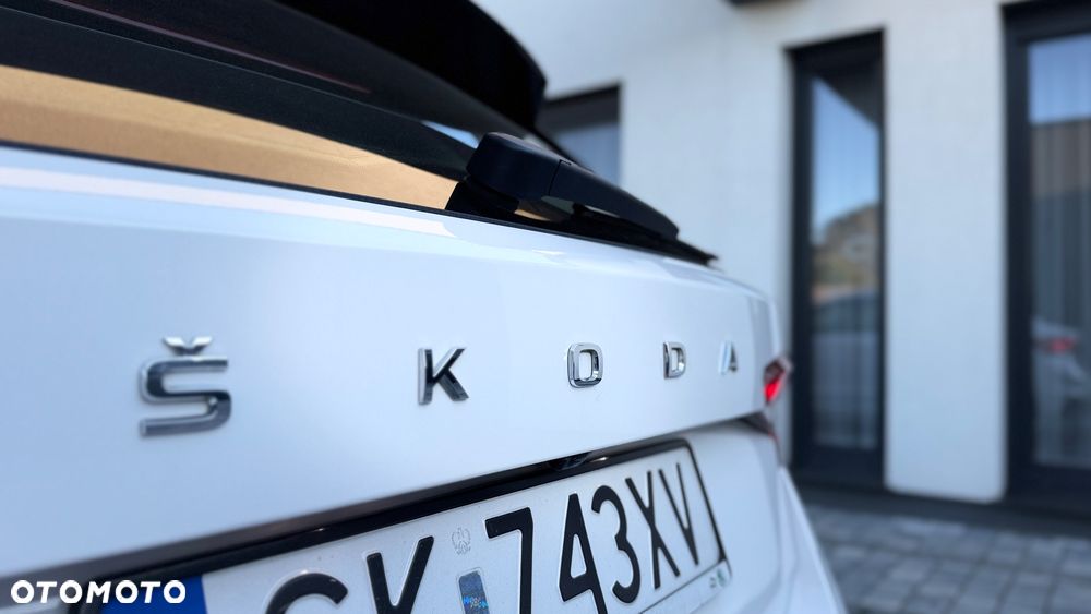 Skoda Fabia 1.0 TSI Active - 20
