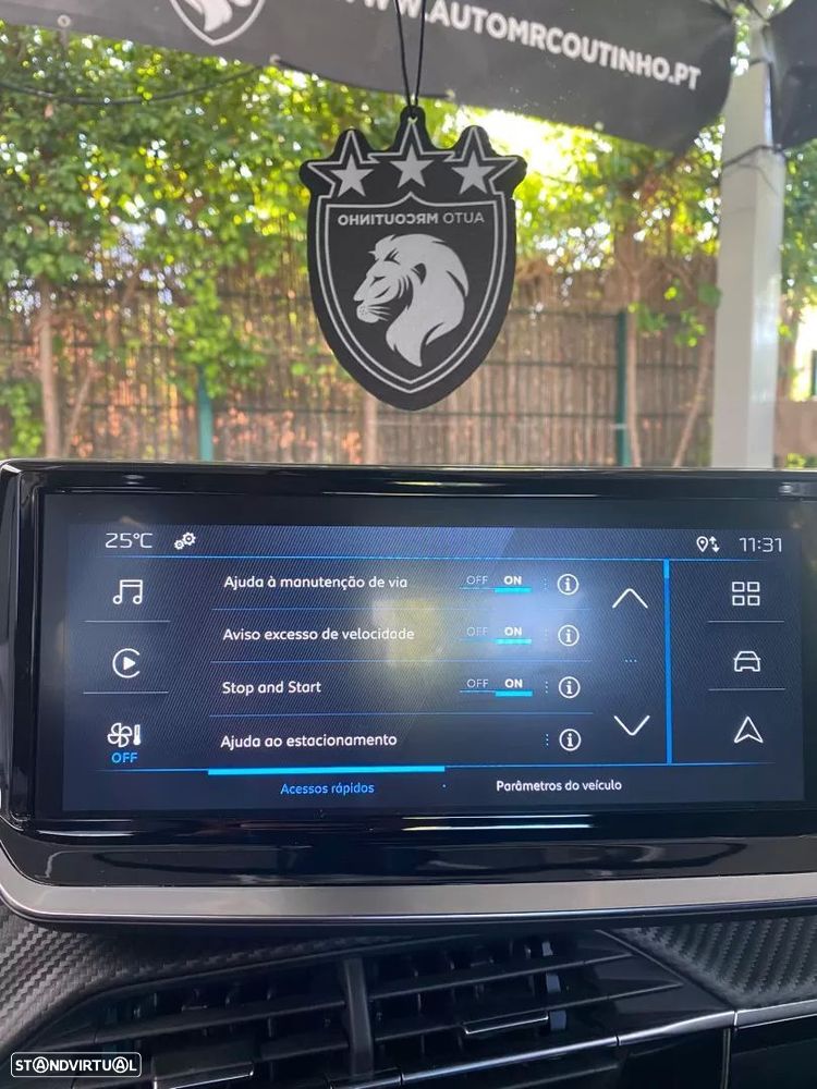 Peugeot 2008 1.2 Hybrid Style e-DCS6 - 21