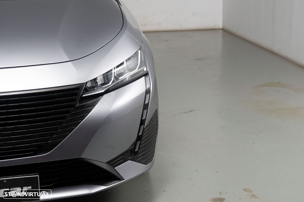 Peugeot 308 1.2 Hybrid Style e-DCS6 - 17