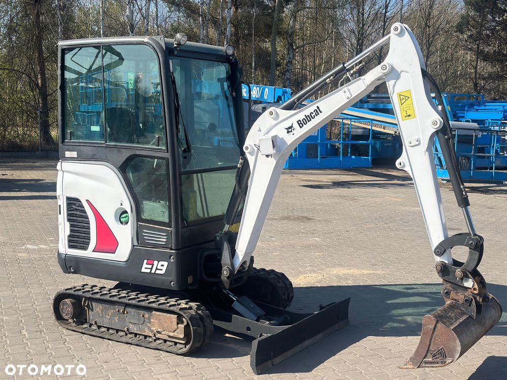 Bobcat E19 - 6