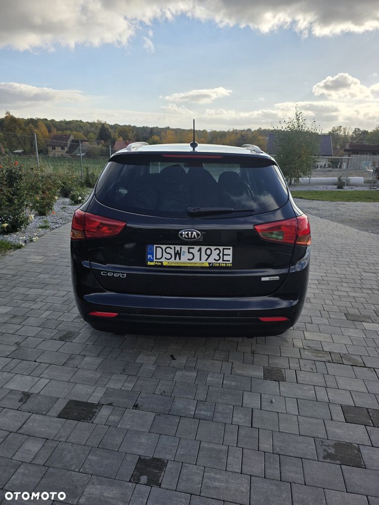 Kia Ceed - 5