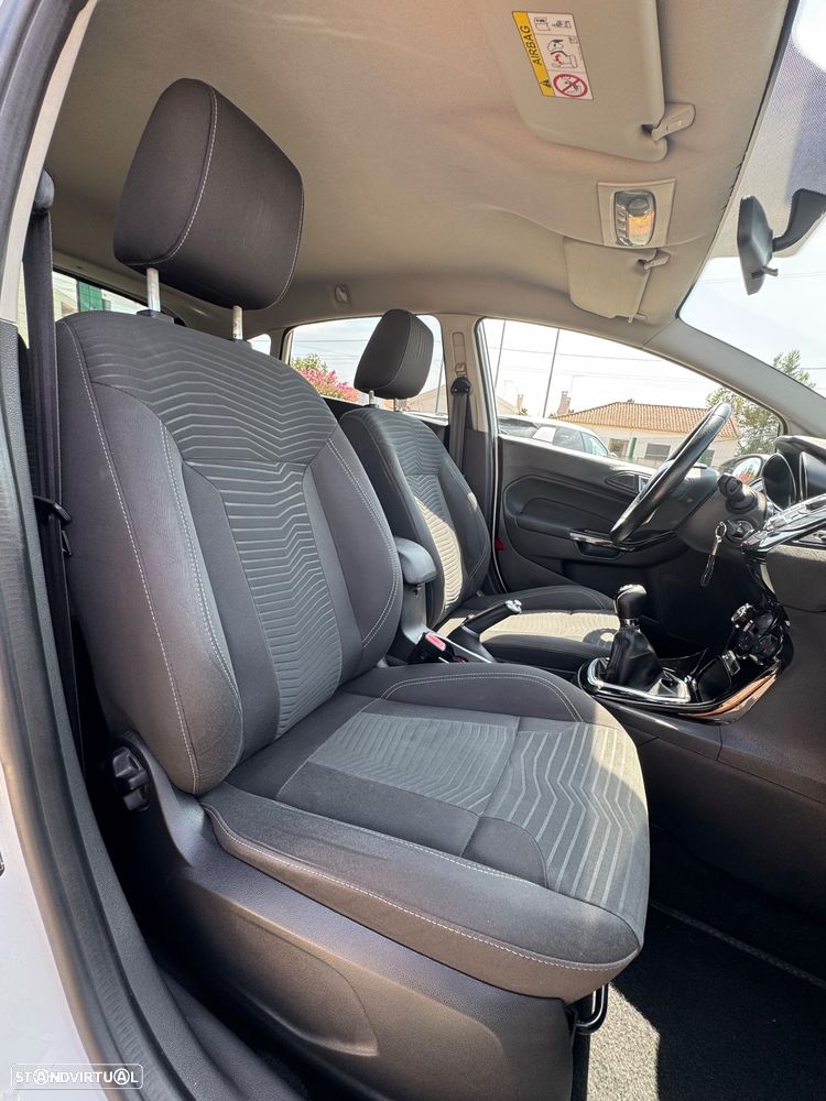 Ford Fiesta 1.0 Ti-VCT Titanium - 12