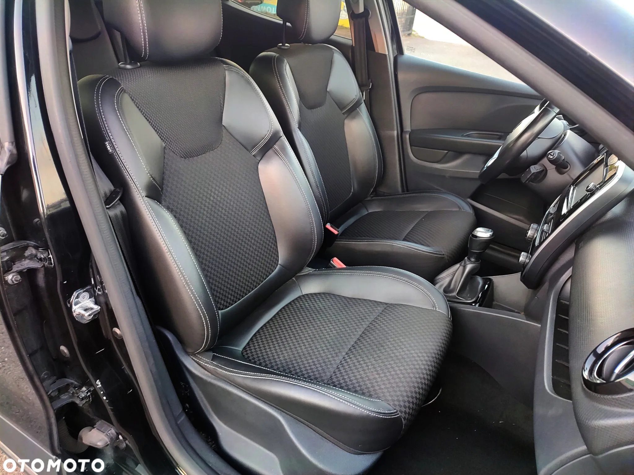 Renault Clio 1.5 dCi Energy Intens+ - 11