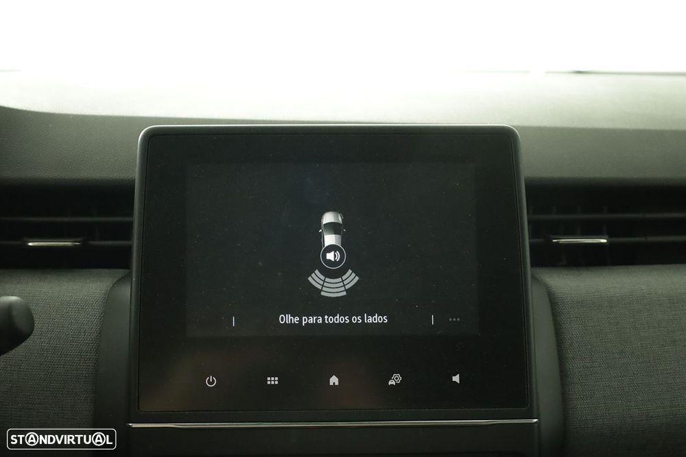 Renault Clio 1.0 TCe Evolution - 10