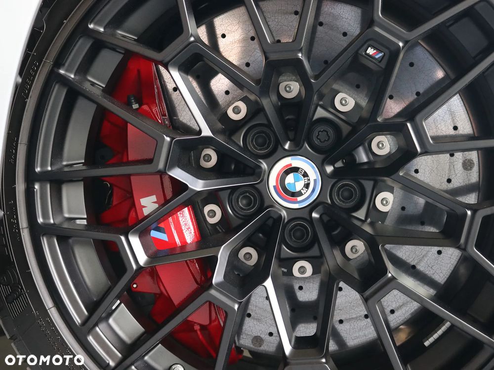 BMW M4 CSL sport - 10