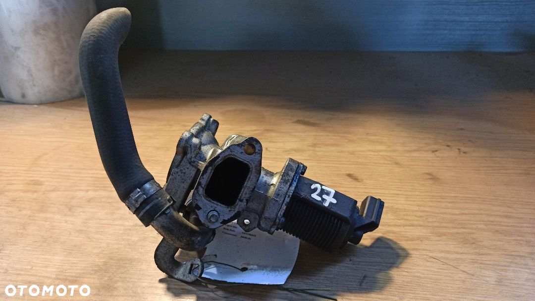 ZAWÓR EGR OPEL CORSA C 1.3 CDTI - 1