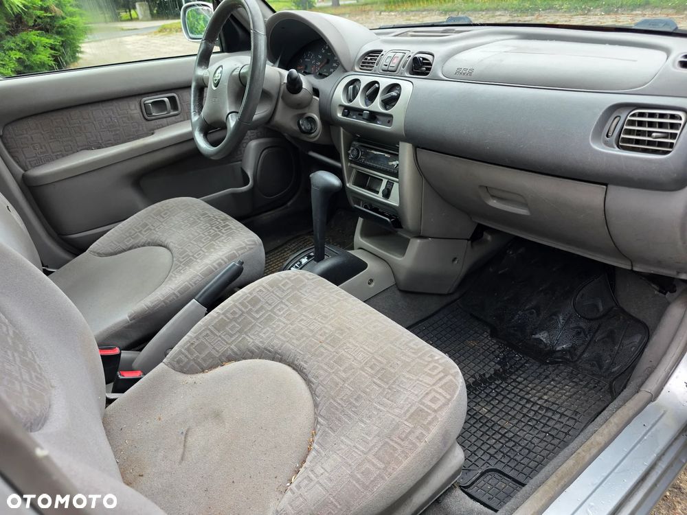 Nissan Micra 1.4 Comfort Plus CVT - 10