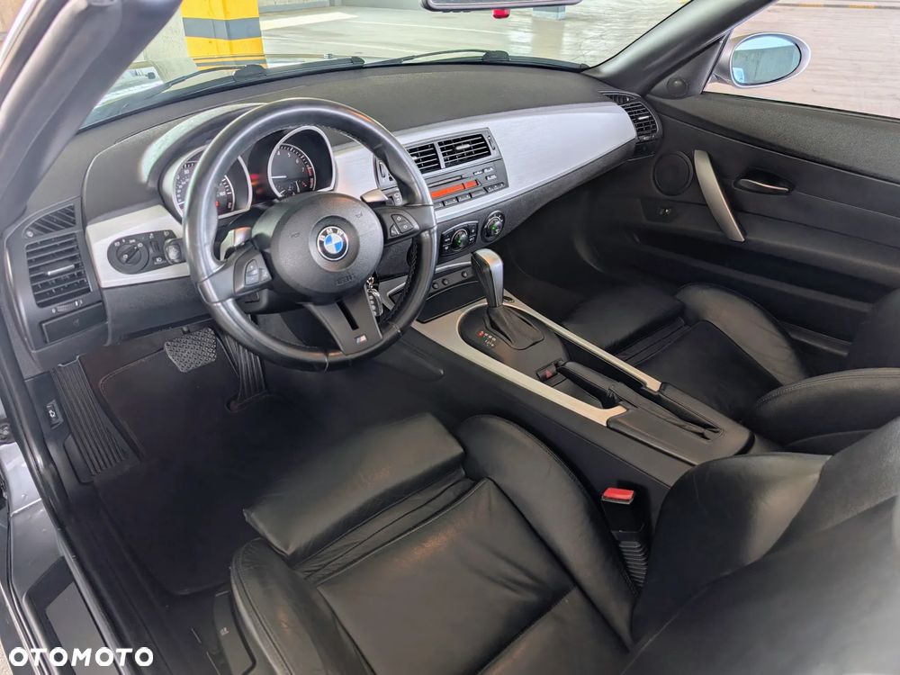 BMW Z4 3.0si - 12