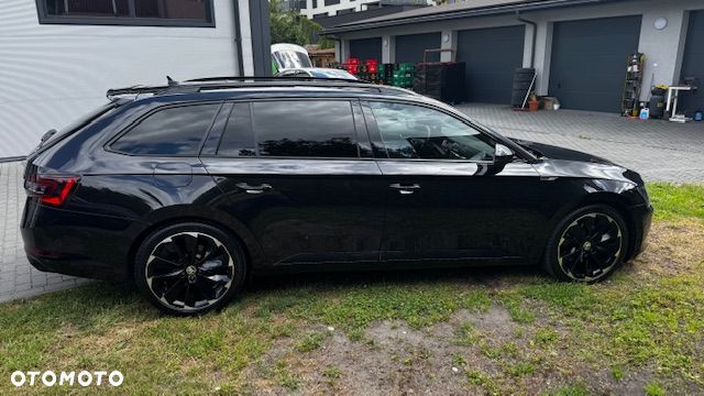 Skoda Superb 2.0 TDI 4x4 Sportline DSG - 20