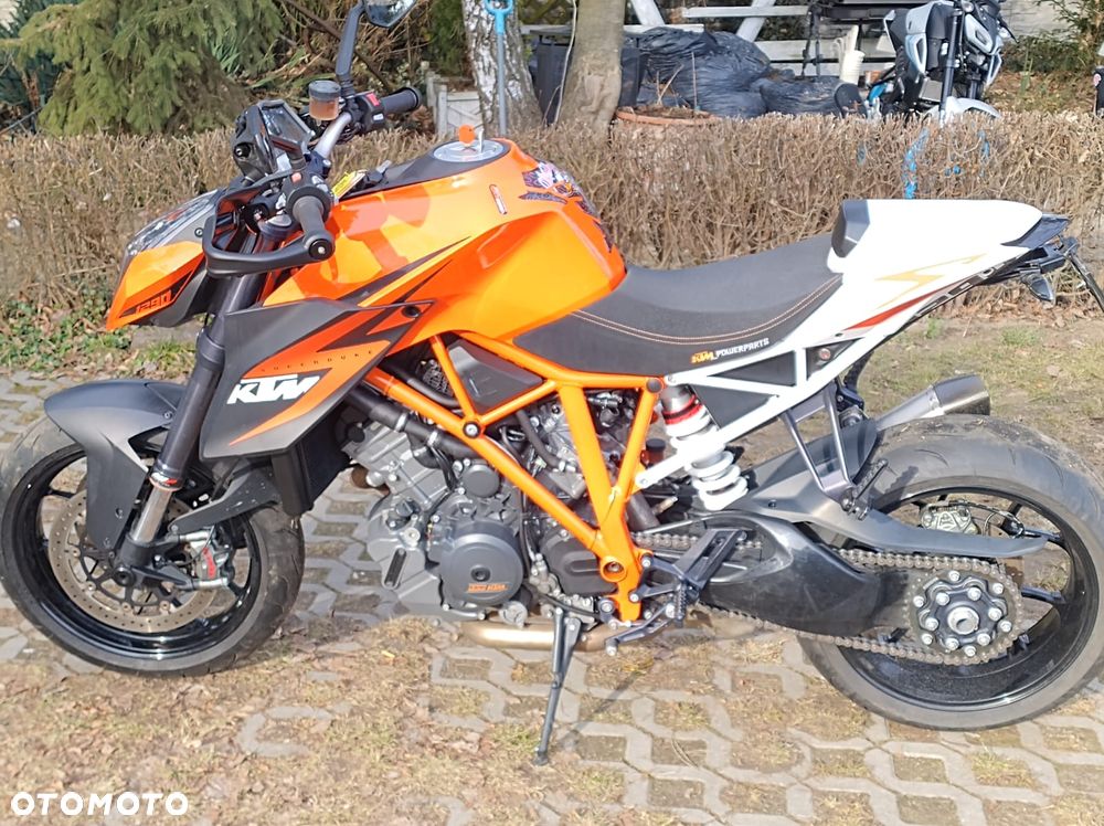 KTM Super Duke - 4