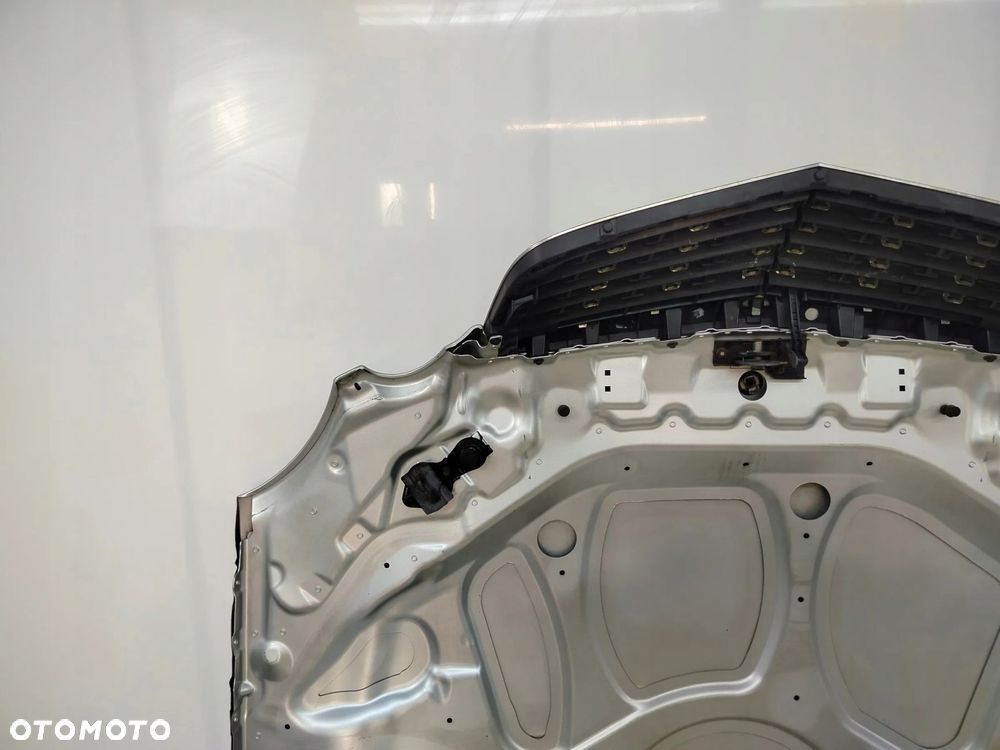 MERCEDES W211 LIFT 06R- MASKA POKRYWA SILNIKA 775 - 12
