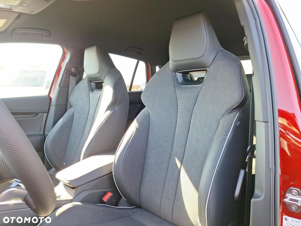 Skoda Elroq 60 63kWh Sportline - 28