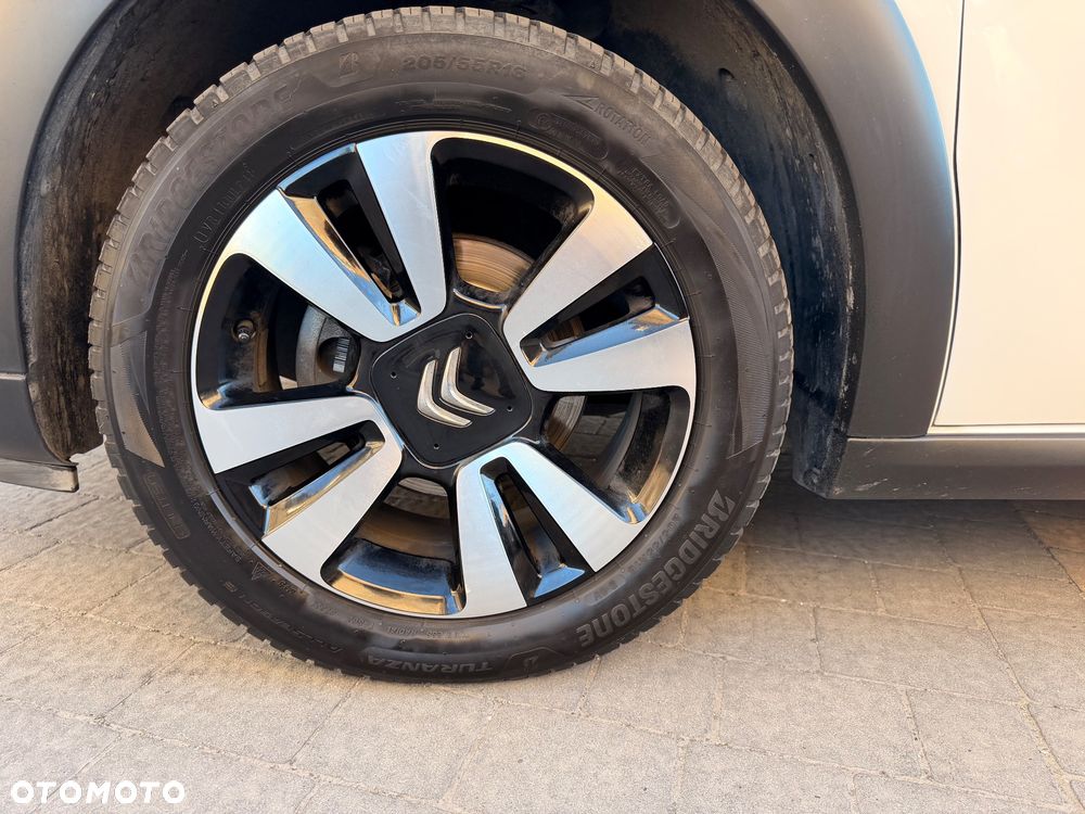 Citroën C3 1.2 PureTech Shine - 18