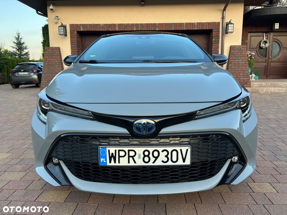 Toyota Corolla 1.8 Business Edition - 12